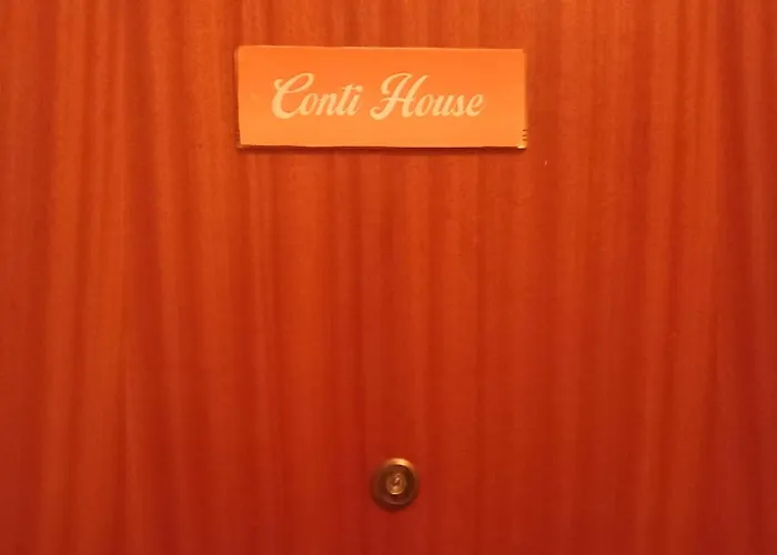 Conti House 公寓 *