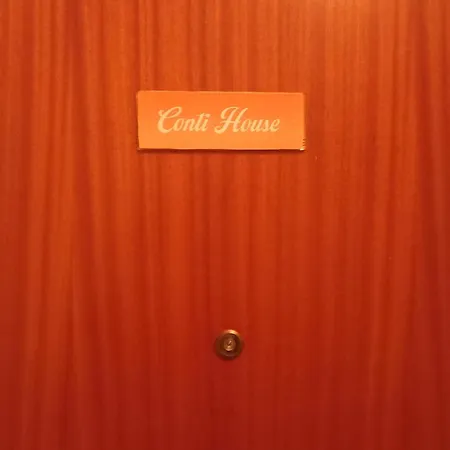 Conti House Apartment *